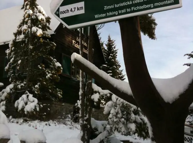 Berghuette Fichtelstreich Oberwiesenthal